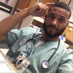 Meet your Posher, Aaron